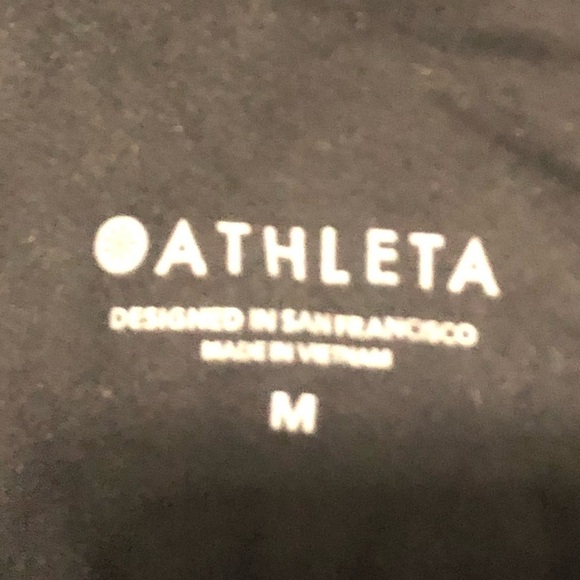 Athleta conscious twist crop - Picture 5 of 6